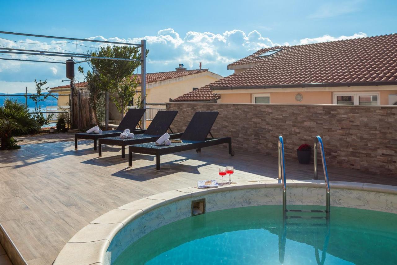 Solaris Holiday Home - Private Pool Stanici Esterno foto