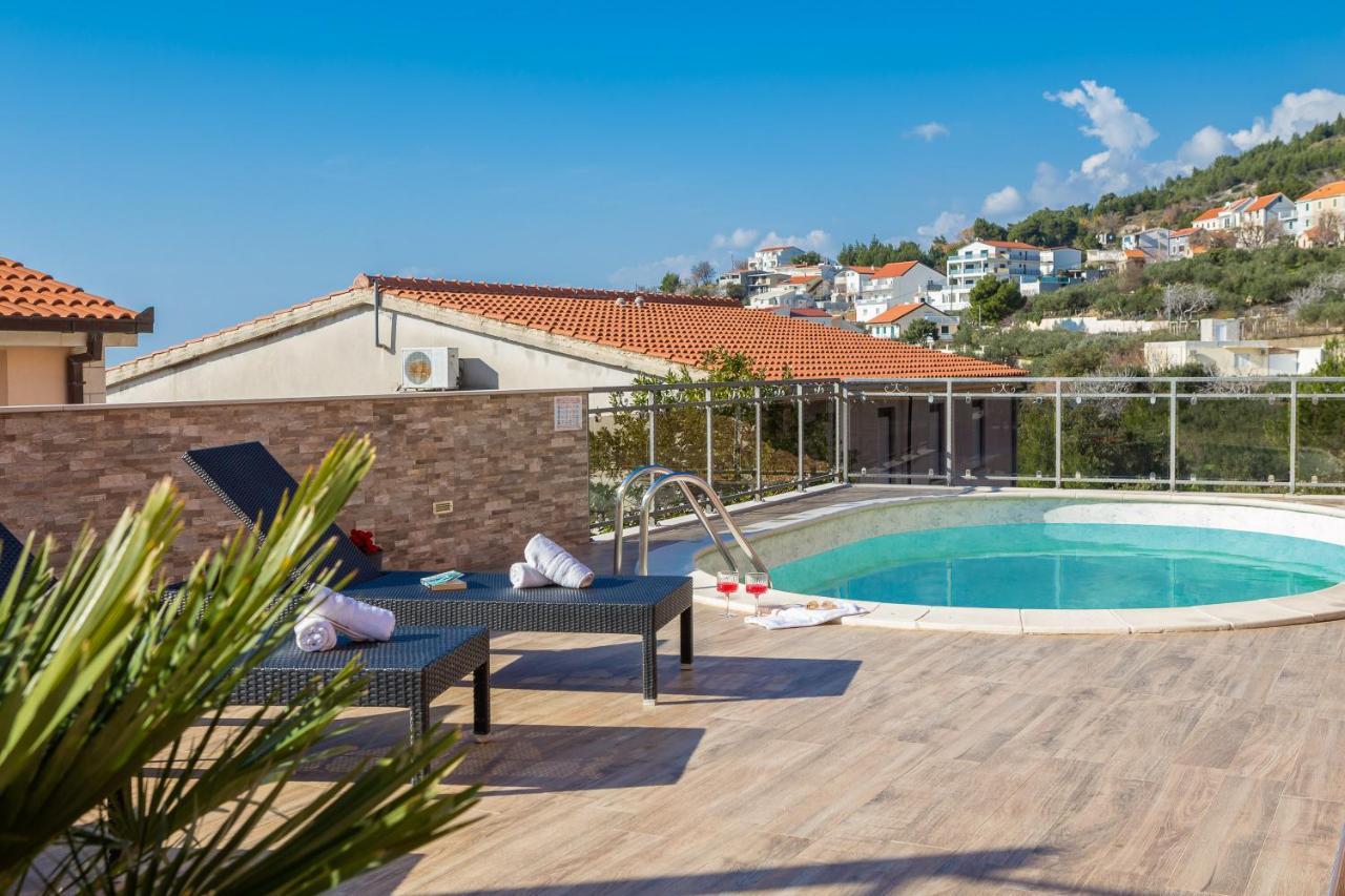 Solaris Holiday Home - Private Pool Stanici Esterno foto