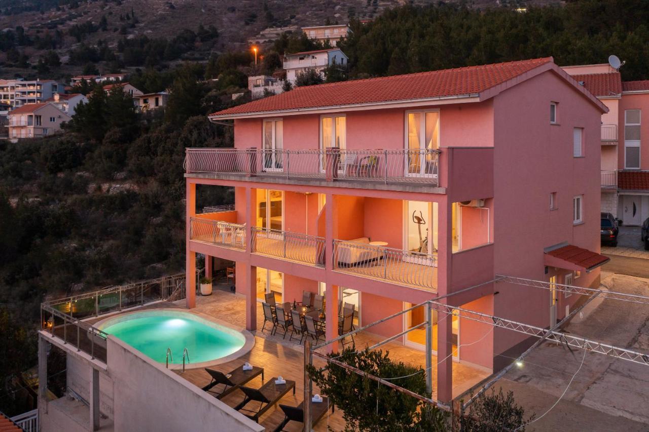 Solaris Holiday Home - Private Pool Stanici Esterno foto